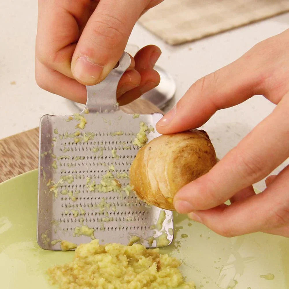 Stainless Steel Garlic & Ginger Grater – Manual Kitchen Crusher